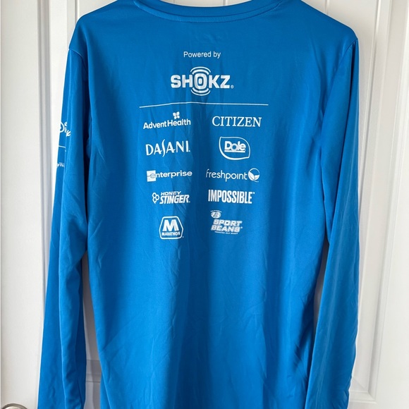 RunDisney 2022 Wine & Dine Challenge Genie Race Shirt Woman’s Large - Picture 2 of 2